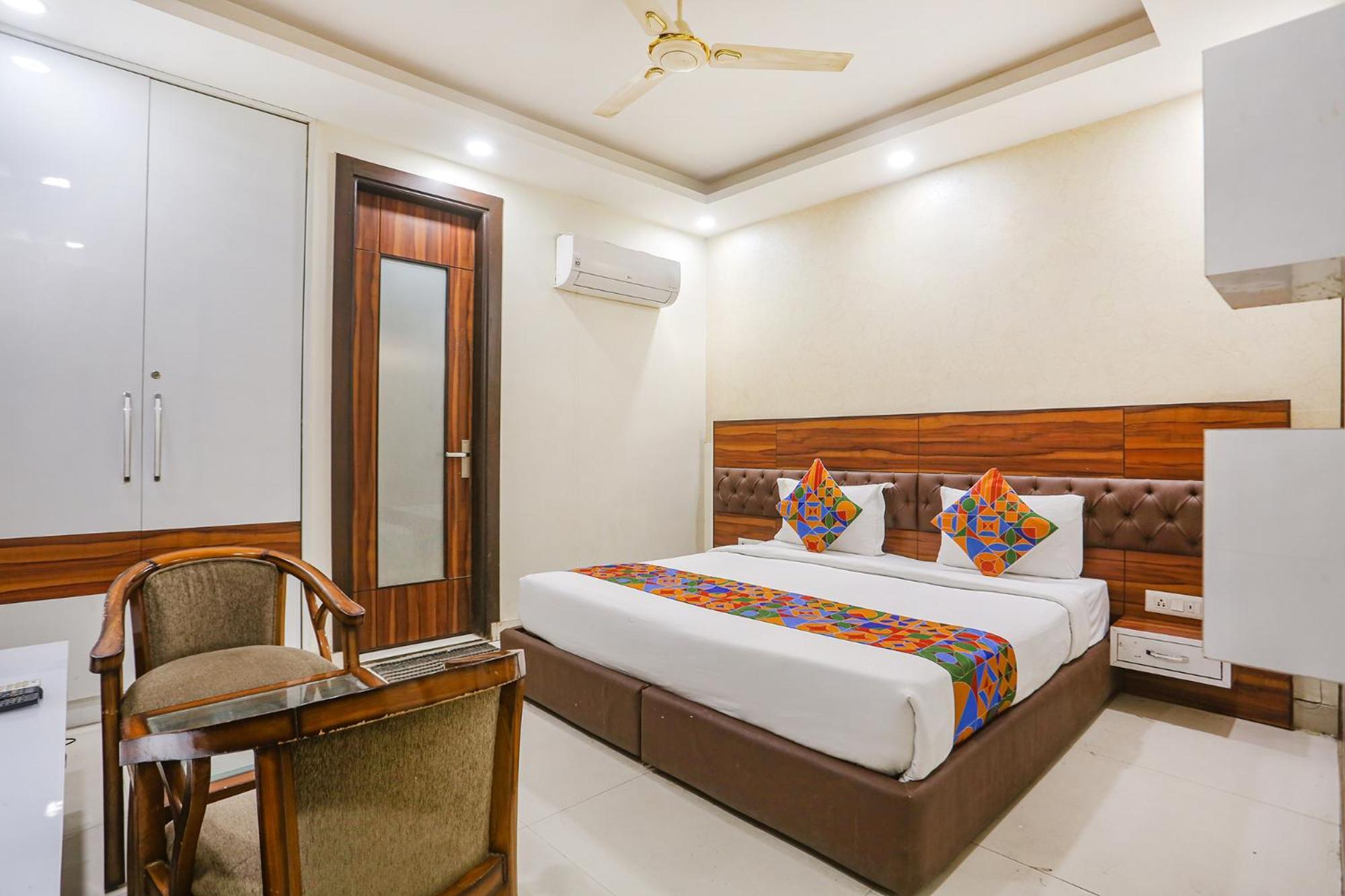 Fabhotel Gold Inn Janakpuri Делхи Екстериор снимка